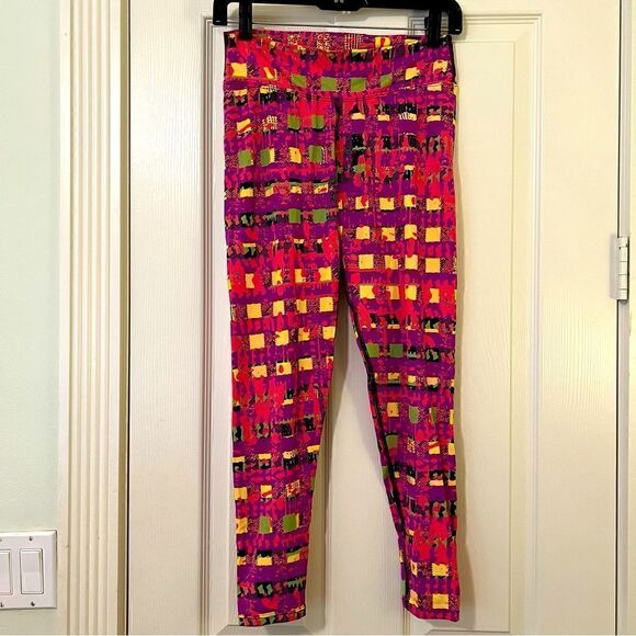 Donajo Pink Geometric Fit Wear Exercise Yoga Leggings - Picture 1 of 5